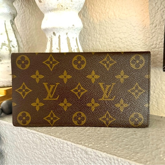 Louis Vuitton Handbags - Louis Vuitton Monograms Credit Card Checkbook Long Bifold Wallet